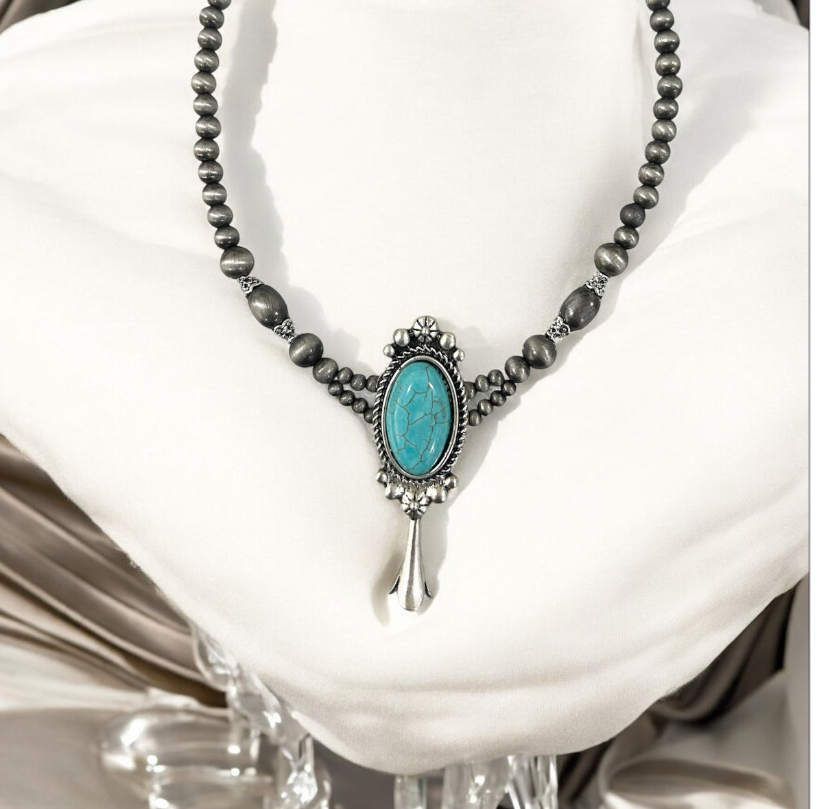 15"–20" Handmade Navajo Bead Necklace with Squash Naja Turquoise Pendant 739631