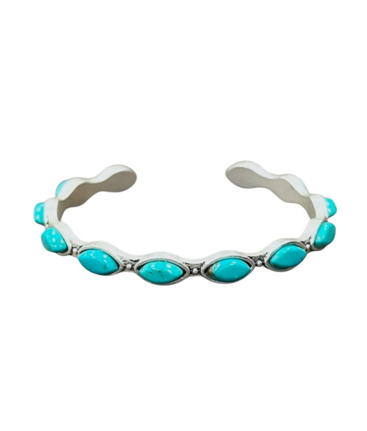 Navajo Turquoise Cuff Bracelet (710986)