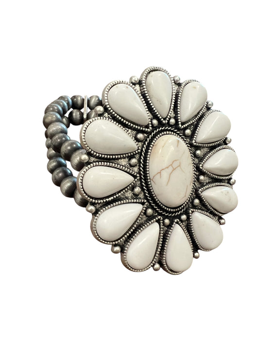 Very Big! Handmade 2-Strand Navajo White Turquoise Stretch Bracelet711046