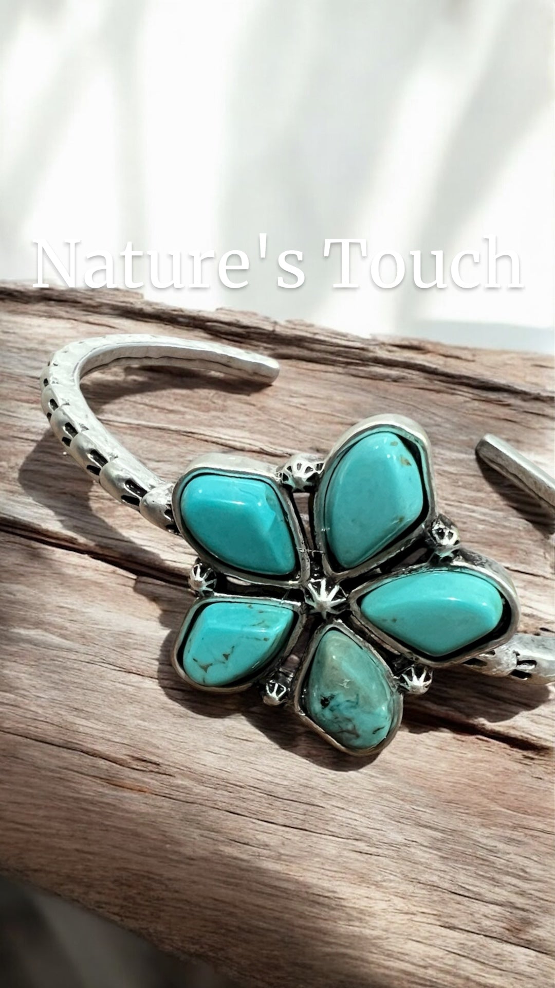 Navajo Turquoise "C" Cuff Bracelet 711660